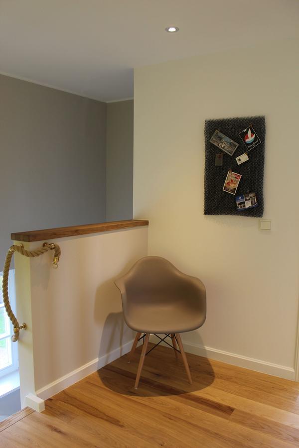 Yellow-upmarine Apartment *